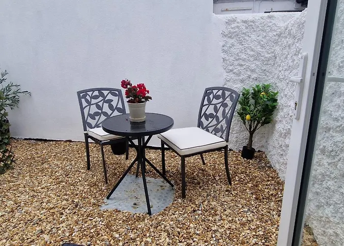 Dom wakacyjny Newly Refurbed 1bd In Prime Location *