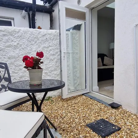 Newly Refurbed 1bd In Prime Location Dublin